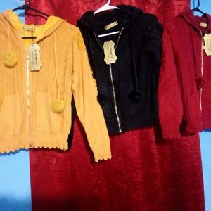 1sweters with Teddy in side